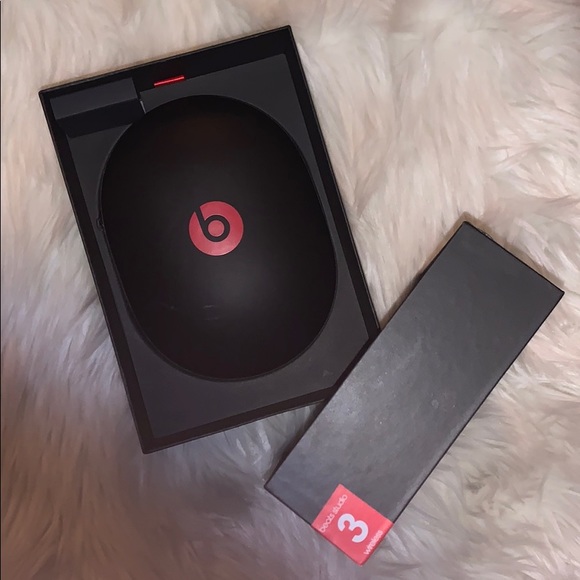 🎧 beatsStudio3 Wireless by Dr Dre 🎧 - Picture 4 of 16
